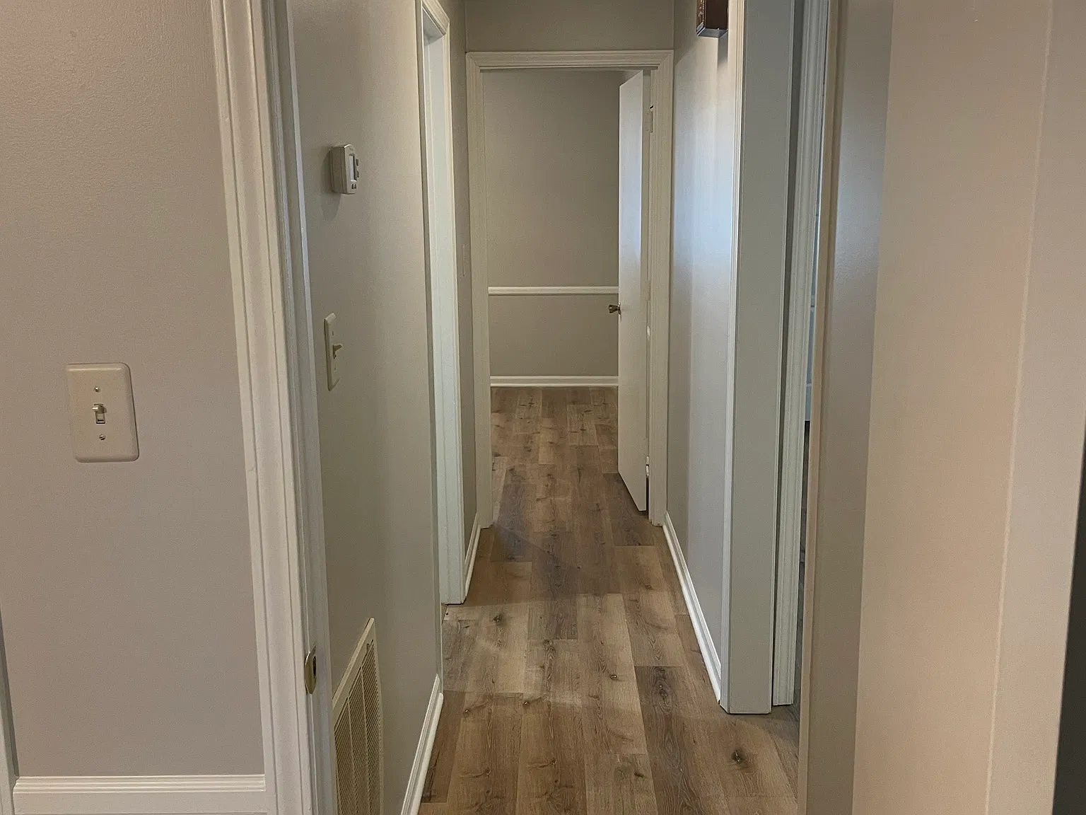2 bed, $799 — Photo 4