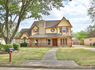 10315 Gold Point Dr, Houston, TX 77064