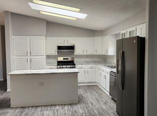 5890 N Chaparral Rd, Tucson, AZ 85743