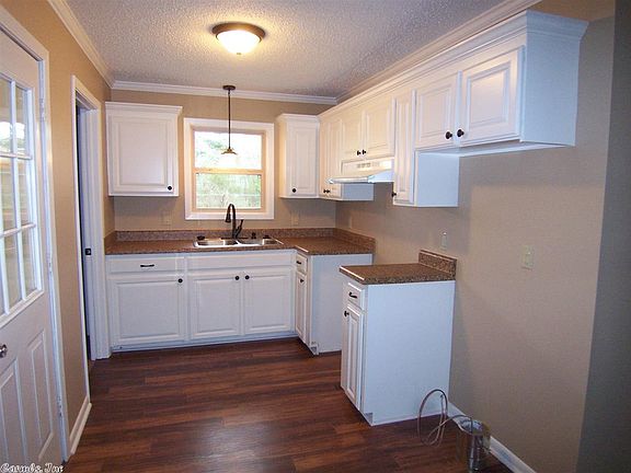 3rd image of 111 Center Dr