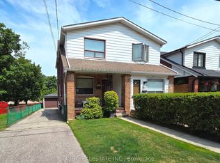 213 Blantyre Ave, Toronto, ON M1N 2R7