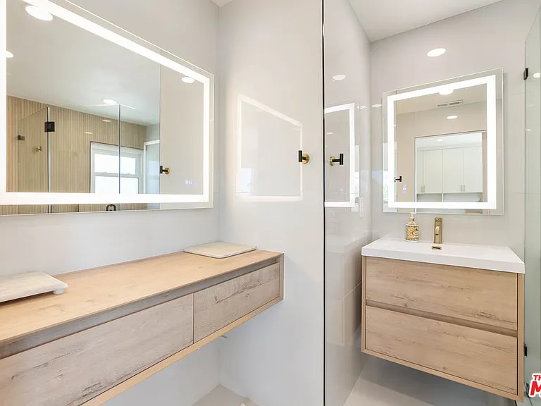 12831 Red Hill Ave — Photo 35