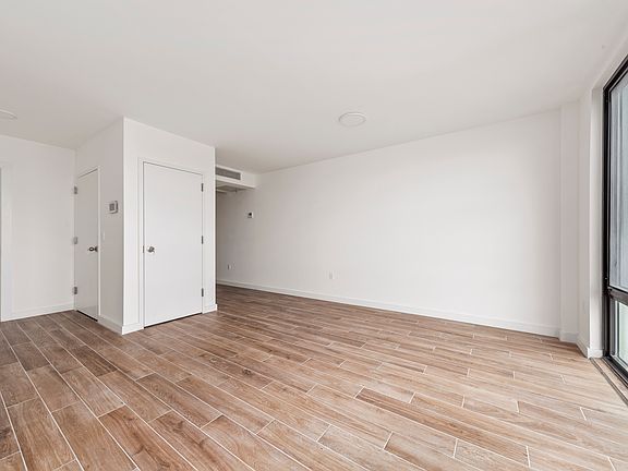 5th image of 32-24 Steinway St #4