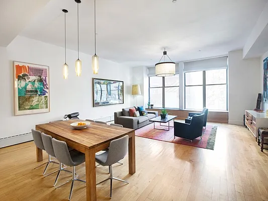 Sold by Sotheby's International Realty | media 17