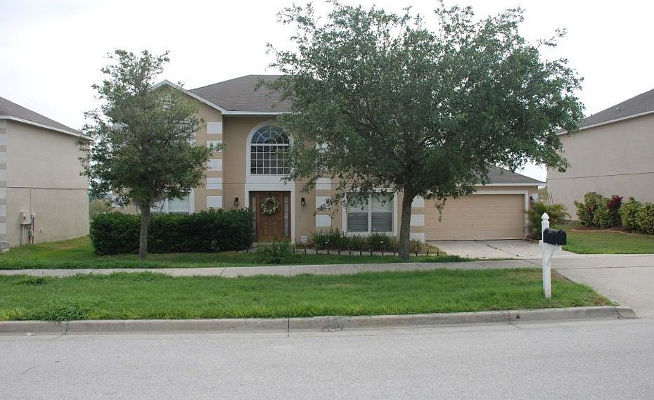 1st image of 3453 Glossy Leaf Ln