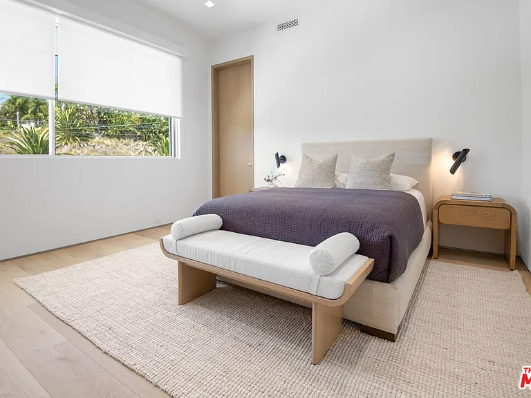 26946 Pacific Coast Hwy — Photo 45
