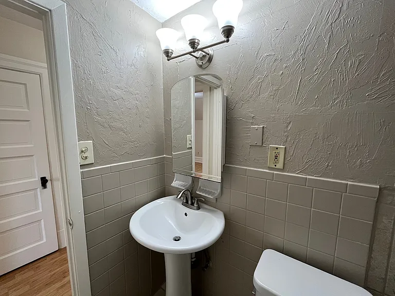 620 Summerlea St #3 — Photo 26