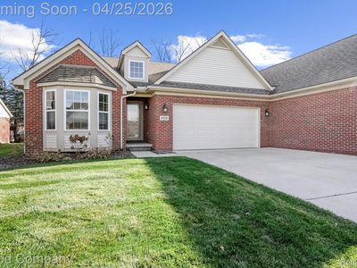 1938 Genoa Cir #13, Howell, MI, 48843