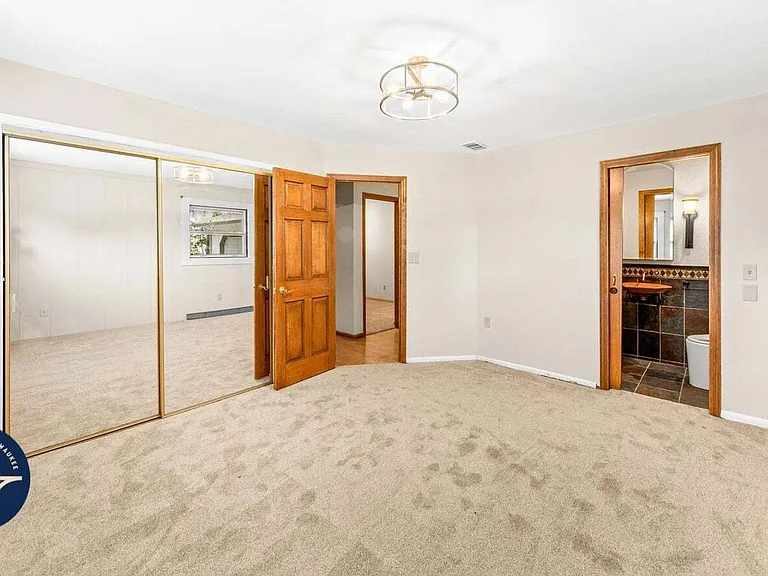 15685 Brojan Dr — Photo 19