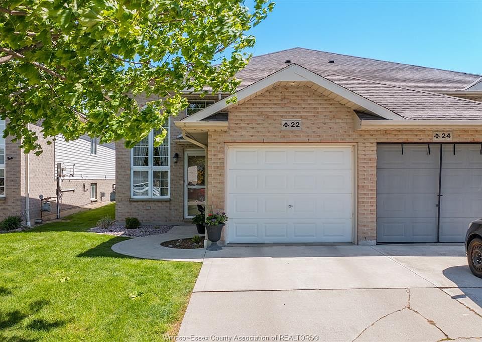 1st image of 22 Villa Ct
