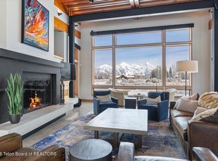 130 Stinnett Dr, Jackson, WY 83001