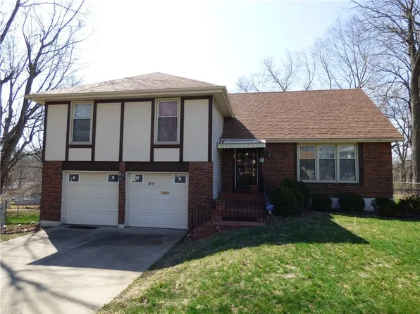 3817 E 72nd St, Kansas City, MO 64132