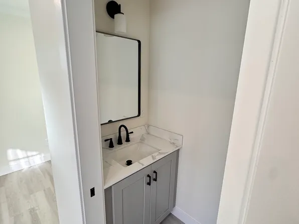 23442 Kathryn Ave, Torrance, CA 90505