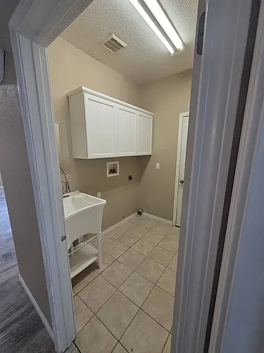 8173 Viburnum Ave Photo 1
