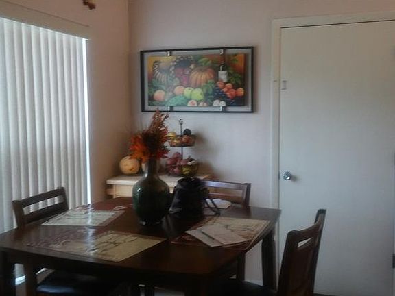 3rd image of 1547 Tarpon Ave