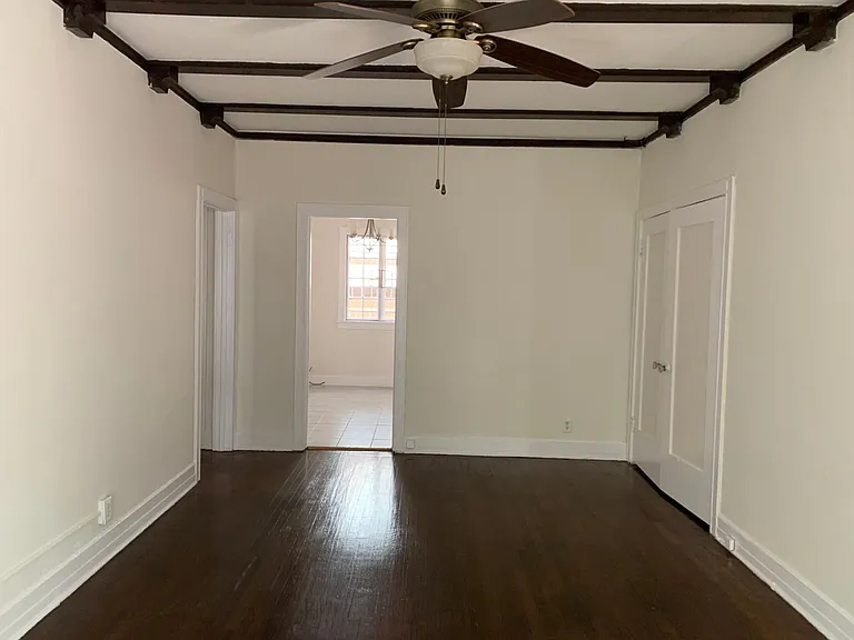 1746 N Kingsley Dr — Photo 5
