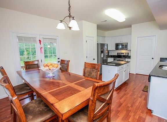 5th image of 9705 Luscombe Ln