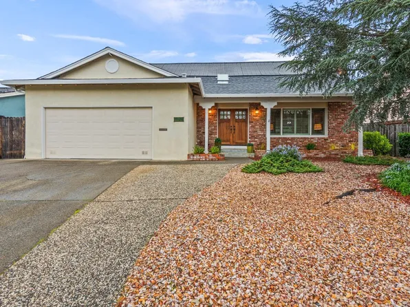 5 Woodland Court, Novato, CA 94947