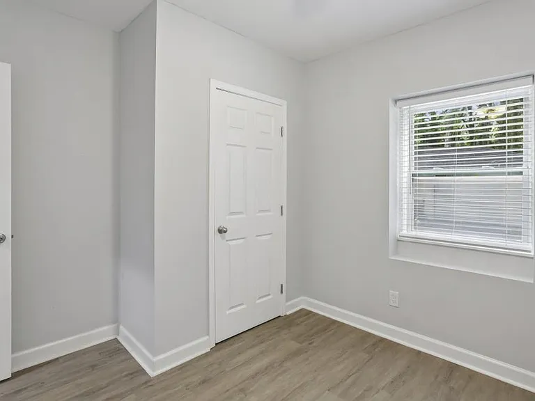 2893 White Oak Dr — Photo 12