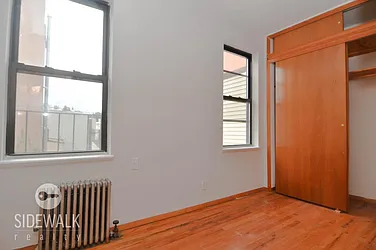 Rented by Sidewalk Realty LLC