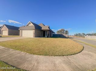 811 Rolling Mill Ln, Youngsville, LA 70592