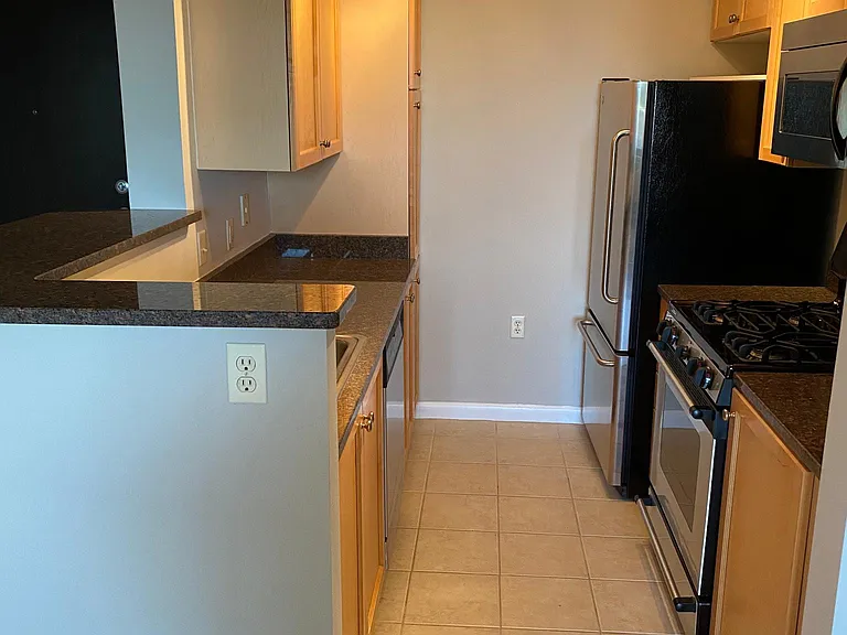 851 N Glebe Rd #1313 — Photo 7