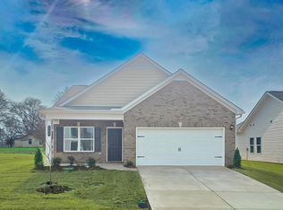 102 Khloiey Hopes Ln, New Market, AL 35761