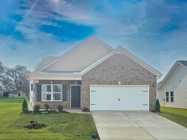 102 Khloiey Hopes Ln, New Market, AL 35761