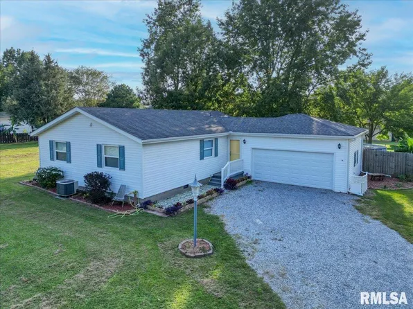 11735 Elizabeth Dr, Marion, IL 62959