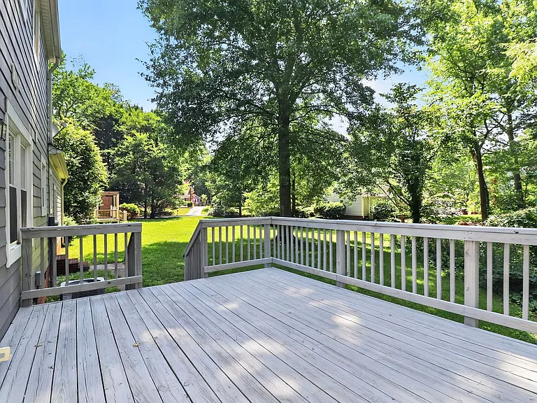 4307 Saxonbury Way — Photo 17