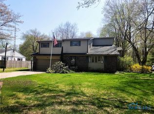 4519 Indian Ridge Rd, Sylvania, OH 43560