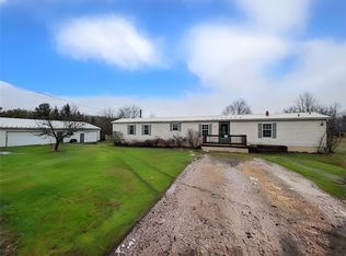 6162 Fisher Rd, Conneautville, PA 16406