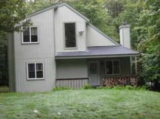 27 Ruby Rd, Gouldsboro, PA 18424