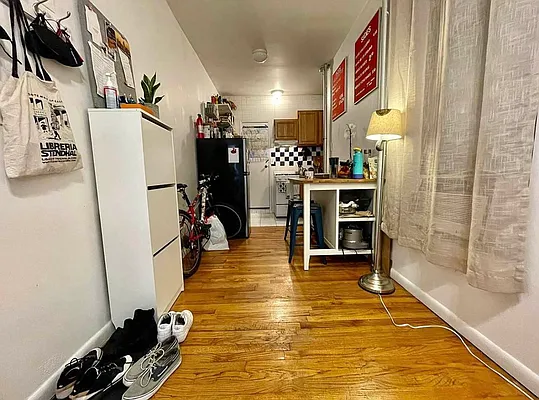 Rented by J Misrahi Realty Corp | media 5