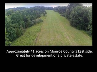 E Earl Young Rd, Bloomington, IN 47408