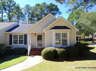 121 N Lake Pointe Dr, Columbia, SC 29229