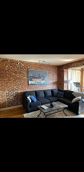 1st image of 200 E 43rd St APT 300