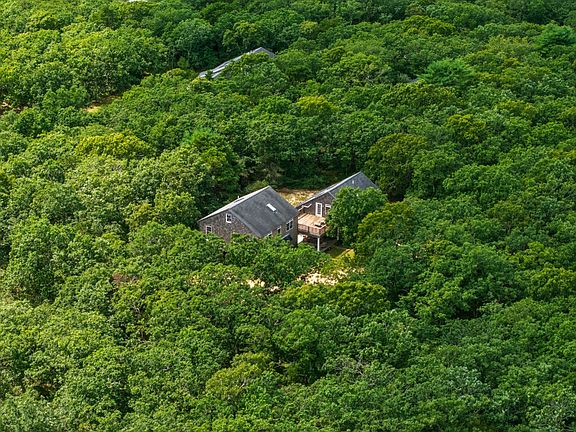 3rd image of 78 Vineyard Meadow Farms Rd
