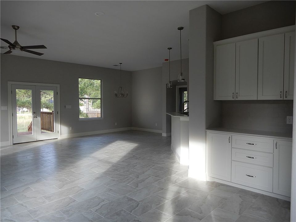 115 Mauna Kea Ln, Bastrop, TX 78602 Zillow