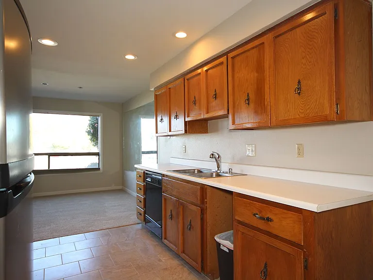 28303 Sound View Dr S #110 — Photo 6