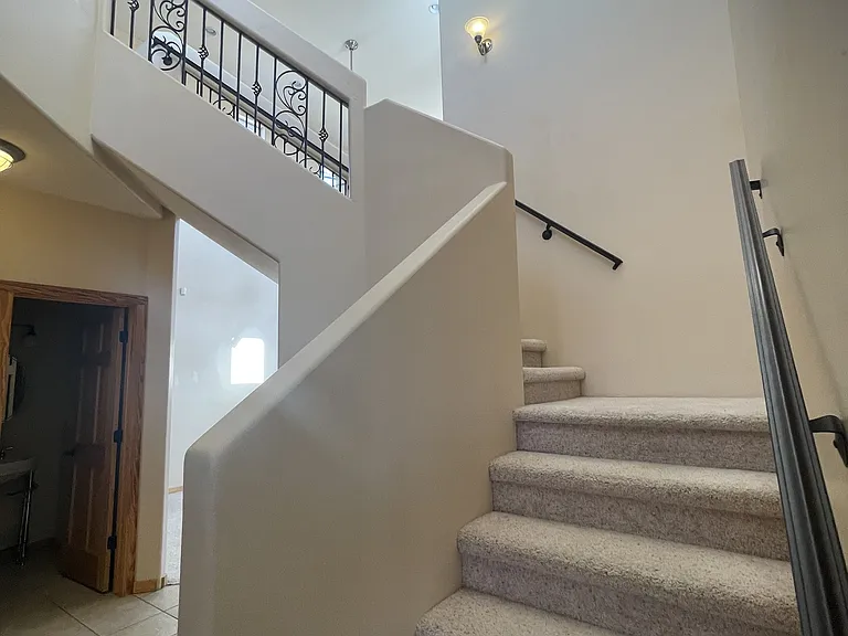 6809 Chapingo Rd NE — Photo 3