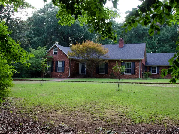 101 Beechtree Pl, Union, SC 29379