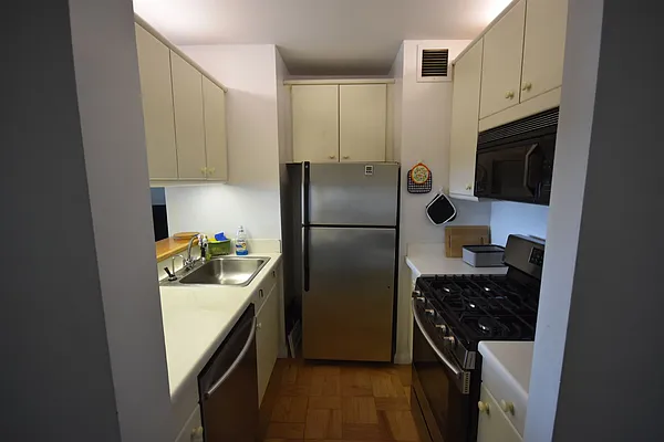 Rented by Luxury Habitat | media 7