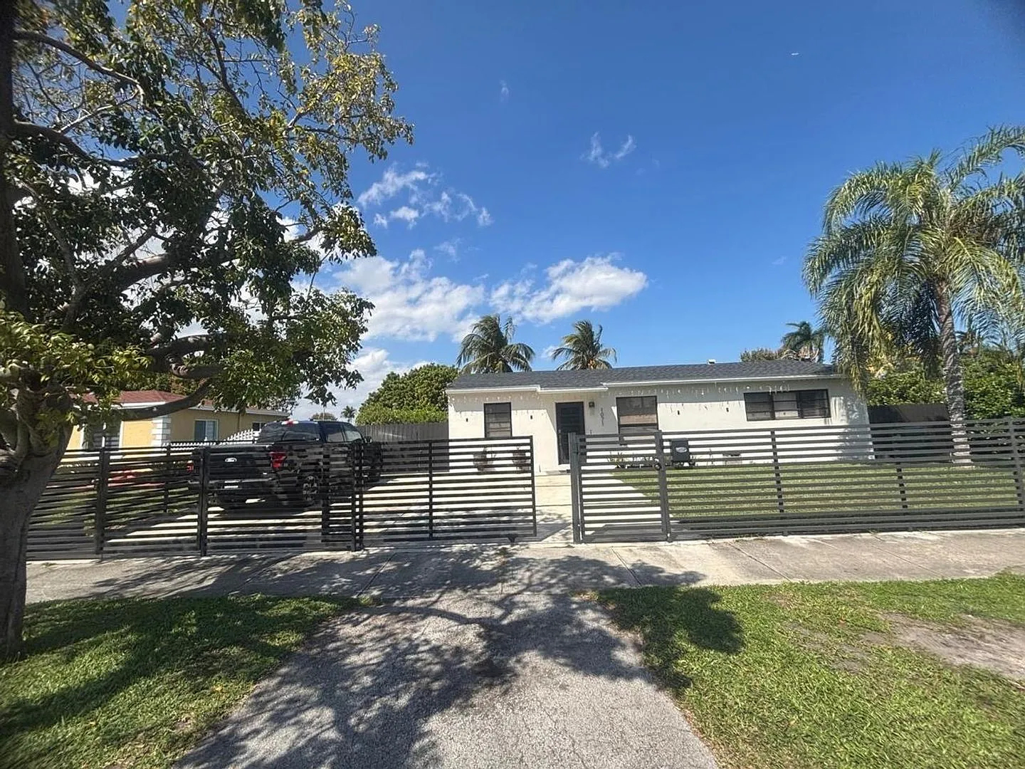 Remolded 2 Bedroom 1Bath Miami — Photo 2