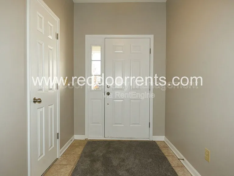 1180 Dark Star Ct — Photo 3