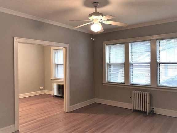 2nd image of 2408 W Grace St #1