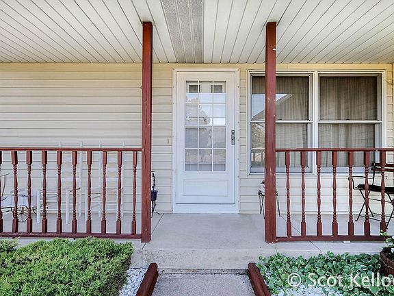 4th image of 4340 Weymouth Dr SE