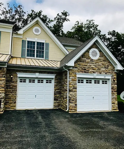 22 Nestlewood Way — Photo 1
