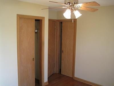 5th image of 822 Marshall Ave