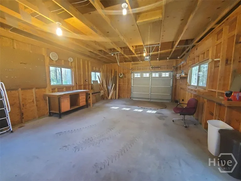 117 Maple Dr — Photo 14
